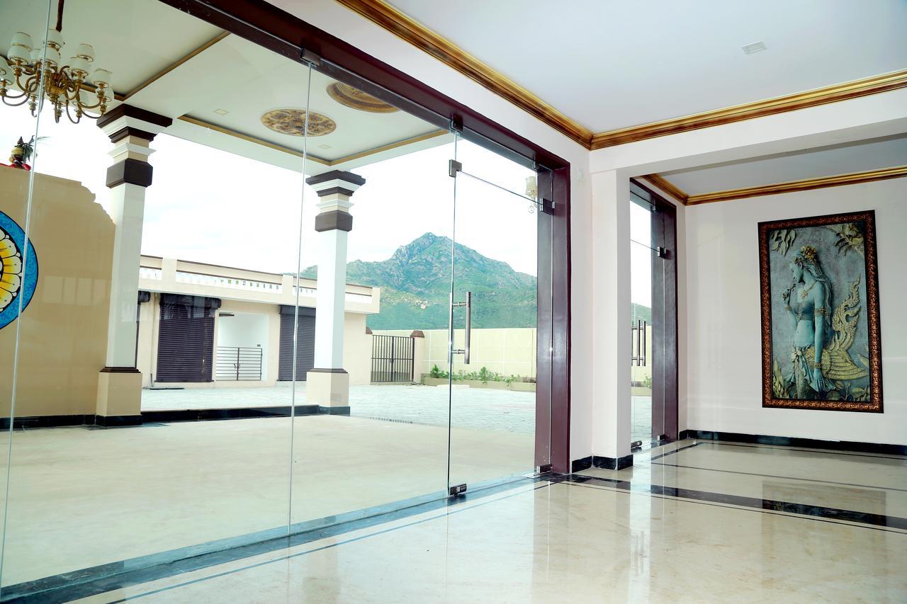 Athena Hotel Tiruvannāmalai Екстериор снимка